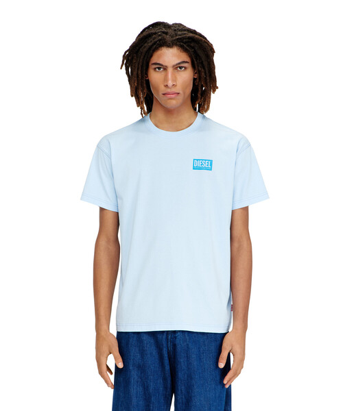 DIESEL(ディーゼル)の「メンズ Tシャツ T-NORM-V13(Tシャツ/カットソー・メンズ・ライトインディゴブルー/グリーン系その他・LARGE/MEDIUM/X-LARGE/SMALL/XXX-LARGE/X-SMALL/XX-LARGE)」の2枚目の写真