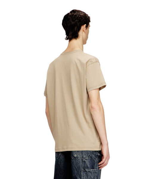 DIESEL(ディーゼル)の「メンズ Tシャツ T-NORM-V13(Tシャツ/カットソー・メンズ・ライトインディゴブルー/グリーン系その他・LARGE/MEDIUM/X-LARGE/SMALL/XXX-LARGE/X-SMALL/XX-LARGE)」の8枚目の写真