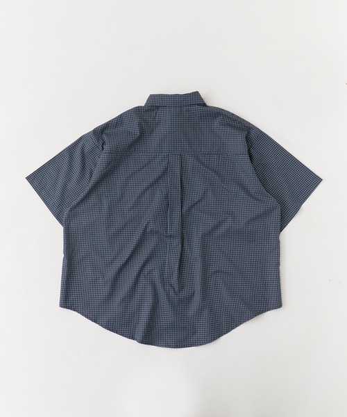 OK YESTERDAY（オッケーイエスタデイ）の「OK YESTERDAY / オーケー イエスタデイ ショートスリーブ スタンダードシャツ / SHORT-SLEEVE STANDARD SHIRT 2026年 夏 夏服（シャツ/ブラウス・レディース・ホワイト/ブラック/ブルー/ブラック系その他/ネイビー・L/M）」の10枚目の写真