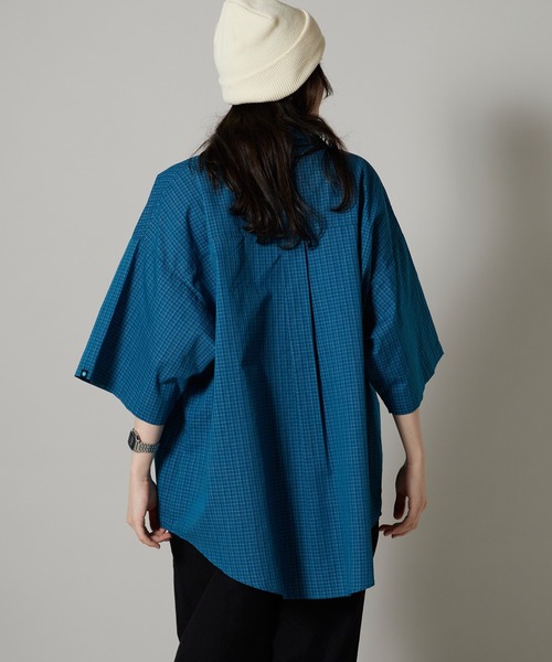 OK YESTERDAY（オッケーイエスタデイ）の「OK YESTERDAY / オーケー イエスタデイ ショートスリーブ スタンダードシャツ / SHORT-SLEEVE STANDARD SHIRT 2026年 夏 夏服（シャツ/ブラウス・レディース・ホワイト/ブラック/ブルー/ブラック系その他/ネイビー・L/M）」の22枚目の写真
