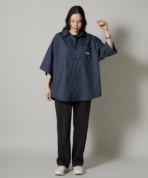 OK YESTERDAY（オッケーイエスタデイ）の「OK YESTERDAY / オーケー イエスタデイ ショートスリーブ スタンダードシャツ / SHORT-SLEEVE STANDARD SHIRT 2026年 夏 夏服（シャツ/ブラウス・レディース・ホワイト/ブラック/ブルー/ブラック系その他/ネイビー・L/M）」の15枚目の写真