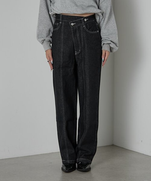 goocy（グーシー）の「【セットアップ対応】デニムアシメパンツ（デニムパンツ・レディース・ブラック/ネイビー・FREE）」の11枚目の写真