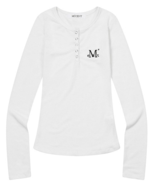 MUCENT(ムセント)の「A'GEM/9 × .kom 『MUCENT/ムセント』 NELLO SNAP BUTTON LONG SLEEVE T/ネロボタンロングスリーブ(Tシャツ/カットソー・レディース・チャコールグレー/グレー/ブラック/ホワイト・FREE)」の2枚目の写真