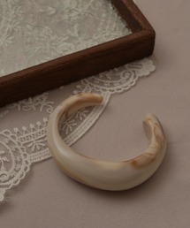 Mayree（メイリー）の「【resonance】アクリル マーブル柄 ハーフバングル（バングル/リストバンド）」