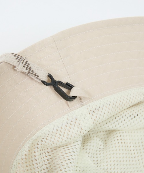KELTY(ケルティ)の「【KELTY/ケルティー】/ワンポイント 紐付き配色 バケットハット / アドベンチャーハット(ハット・メンズ・ブラック/セージグリーン/チャコールグレー/ベージュ/カーキ/ブラウン・フリー)」の11枚目の写真