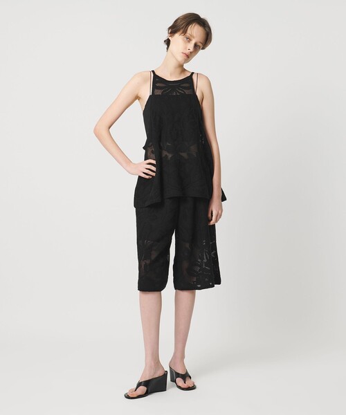 AEWEN MATOPH(イウエン マトフ)の「<AEWEN MATOPH>メッシュジャガード ハーフパンツ(その他パンツ・レディース・ブラック/ホワイト・FREE)」の4枚目の写真