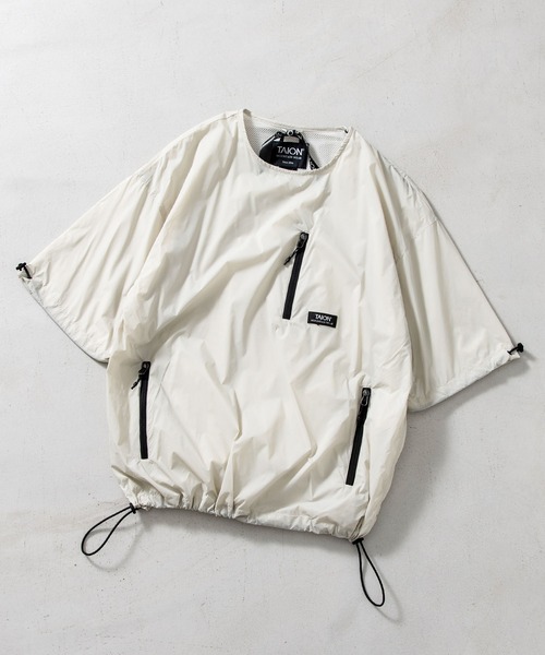 TAION（タイオン）の「【TAION(タイオン)】〈ユニセックス〉ノンダウン マウンテン クルーネック Wジップポケット ハーフスリーブ カットソー（Tシャツ/カットソー・メンズ・ライトグレー/ダークネイビー/ダークパープル/オリーブ/ブラック/ブラック系その他・XL/L/M/S/2XL）」の3枚目の写真