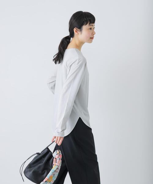 かぐれ(カグレ)の「シフォン天竺カットソー(Tシャツ/カットソー・レディース・オフホワイト/ライトグレー・FREE)」の1枚目の写真