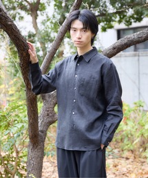 kuros'（クロス）の「【kuros'オリジナル】レギュラーカラーリネン長袖シャツ リネン100％ ユニセックス 日本製（シャツ/ブラウス）」