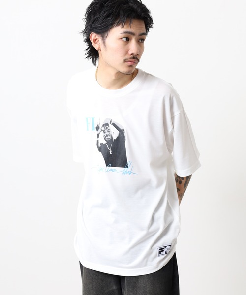 FILA HERITAGE(フィラヘリテージ)の「FILA HERITAGE 2PAC PHOTO TEE オーバーサイズTシャツ 半袖(Tシャツ/カットソー・メンズ・ホワイト系1/ホワイト/ネイビー/ブラック/ホワイト系/ネイビー系・XL/L/M)」の16枚目の写真