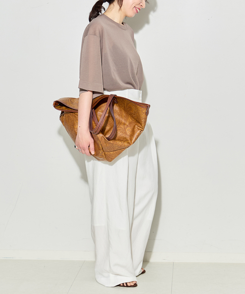 journal standard L'essage（ジャーナルスタンダードレサージュ）の「フォルムニットTシャツ（ニット/セーター・レディース・ブルー系その他/ベージュ系その他/ブラック・FREE）」の4枚目の写真