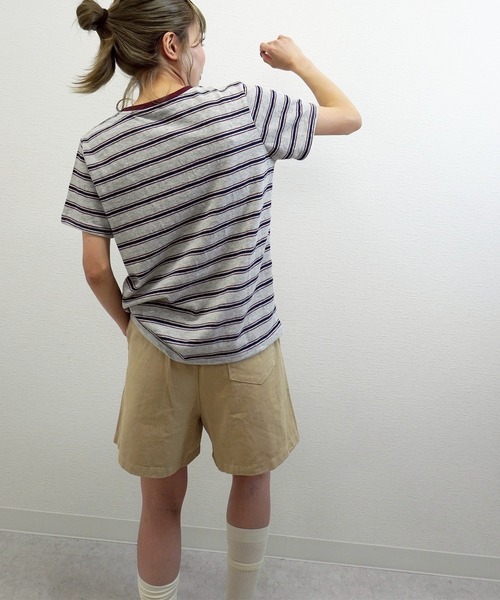 gossara(ゴサラ)の「【ラフに着映える】マルチボーダーTシャツ(Tシャツ/カットソー・レディース・グレー/アイボリー・FREE)」の4枚目の写真