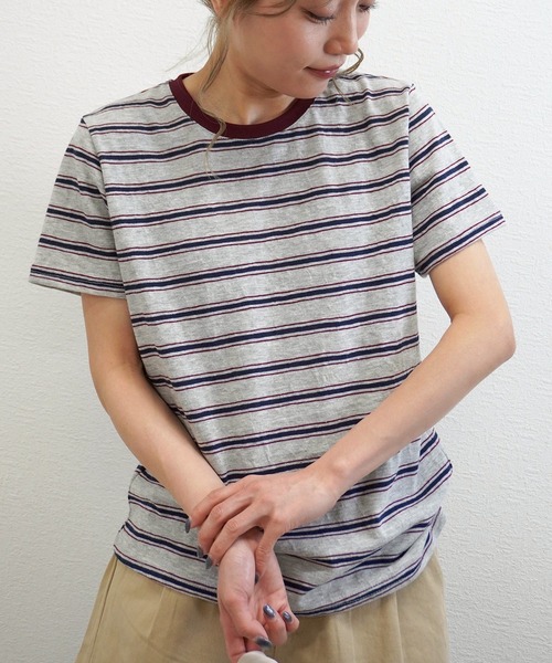 gossara(ゴサラ)の「【ラフに着映える】マルチボーダーTシャツ(Tシャツ/カットソー・レディース・グレー/アイボリー・FREE)」の9枚目の写真