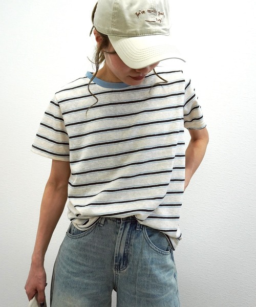 gossara(ゴサラ)の「【ラフに着映える】マルチボーダーTシャツ(Tシャツ/カットソー・レディース・グレー/アイボリー・FREE)」の3枚目の写真