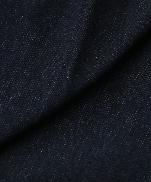GUESS JEANS(ゲスジーンズ)の「GUESS JEANS / ゲス ジーンズ CLASSIC PLEATED BERMUDA PANT(その他パンツ・レディース・ブラック・25/24)」の11枚目の写真