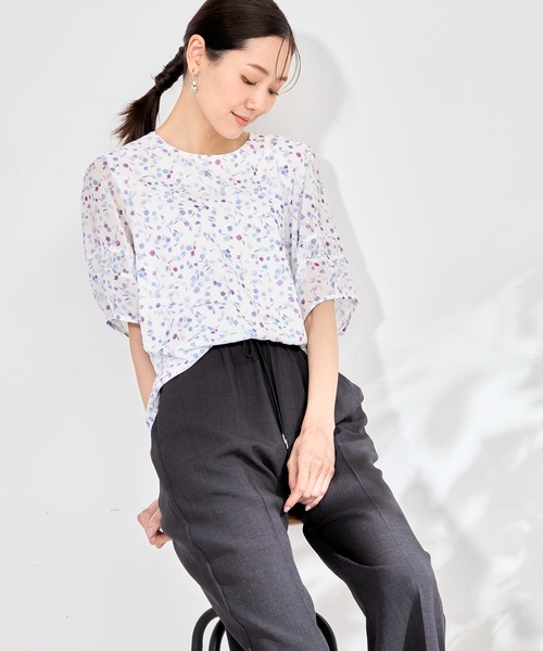 GALLORIA（ギャローリア）の「【plantica×GALLORIAコラボ】袖ボリュームブラウス（シャツ/ブラウス・レディース・オフホワイト/オートミール・S/M/LL/L）」の2枚目の写真