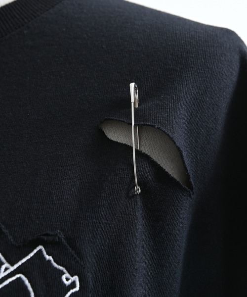 REFLEM（レフレム）の「『REFLEM/レフレム』顔料加工ダメージTシャツ/ハーフスリーブカットソー（Tシャツ/カットソー・レディース・ブラック×ホワイト/ブラック×レッド/グレー・FREE）」の21枚目の写真