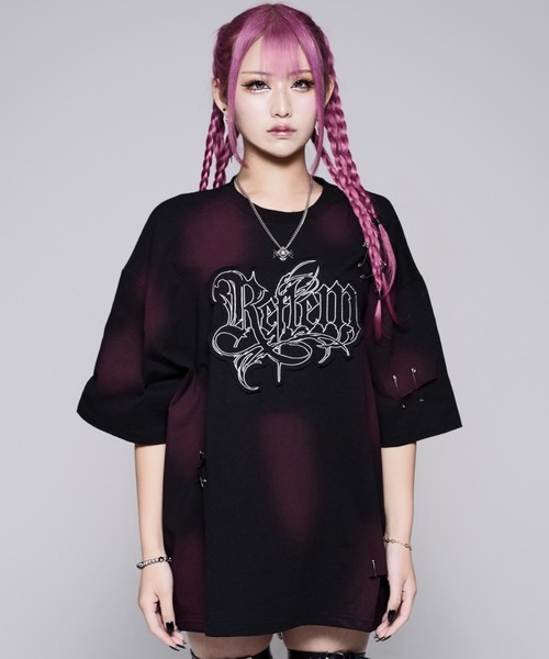 REFLEM（レフレム）の「『REFLEM/レフレム』顔料加工ダメージTシャツ/ハーフスリーブカットソー（Tシャツ/カットソー・レディース・ブラック×ホワイト/ブラック×レッド/グレー・FREE）」の8枚目の写真