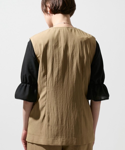 leswel(レスウェル)の「【M/L】【接触冷感】リネンライクノーカラージレ(ベスト・レディース・ブラウン/ブラック・M/L)」の21枚目の写真