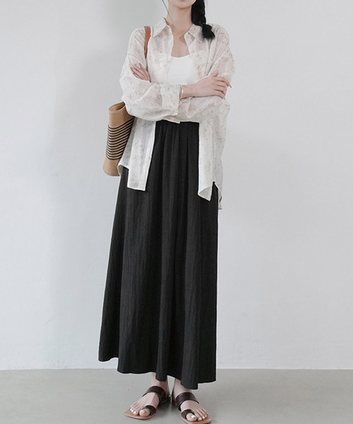 LOWO(ロワ)の「ウエストゴムロングフレアスカート(無地/落ち感)(スカート・レディース・ブルー/イエロー/ブラック/ライトグレー/ホワイト/ピンク・FREE)」の10枚目の写真