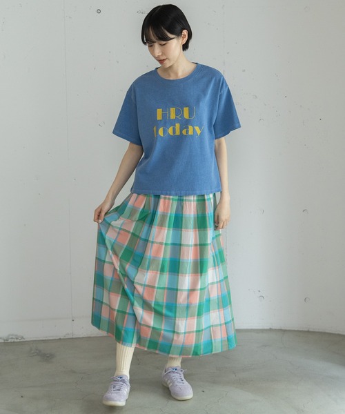 POU DOU DOU（プードゥドゥ）の「HRUクラッキングプリントTee（Tシャツ/カットソー・レディース・ダークグレー/ブルー/ライトイエロー・3）」の5枚目の写真
