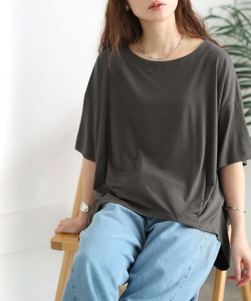 GOLDJAPAN(ゴールドジャパン)の「接触冷感裾タックコクーンプルオーバー【大きいサイズ対応】(Tシャツ/カットソー・レディース・ブラウン/チャコール/ブラック/ブルーグレー/オフホワイト・LL/3L/4L/5L)」の4枚目の写真