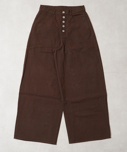#MEMORY(メモリー)の「【MEMORY】サークルロゴ刺繍 ボタンフライ ワイドパンツ / Wide-leg pants with embroidered club logo and button fly(デニムパンツ・メンズ・ブラウン/ブラック・L/M/S)」の8枚目の写真