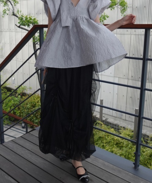 ZOZOMARKET by ねっしー.(ゾゾマーケットバイネッシー)の「【インフルエンサー ねっしー.セレクト】リボンドロストチュールバルーンスカート(スカート・レディース・グレー/ブラック・1/2)」の11枚目の写真