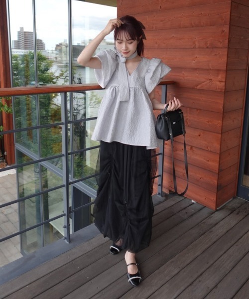ZOZOMARKET by ねっしー.(ゾゾマーケットバイネッシー)の「【インフルエンサー ねっしー.セレクト】リボンドロストチュールバルーンスカート(スカート・レディース・グレー/ブラック・1/2)」の7枚目の写真