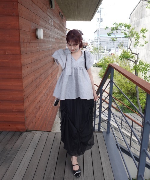 ZOZOMARKET by ねっしー.(ゾゾマーケットバイネッシー)の「【インフルエンサー ねっしー.セレクト】リボンドロストチュールバルーンスカート(スカート・レディース・グレー/ブラック・1/2)」の14枚目の写真