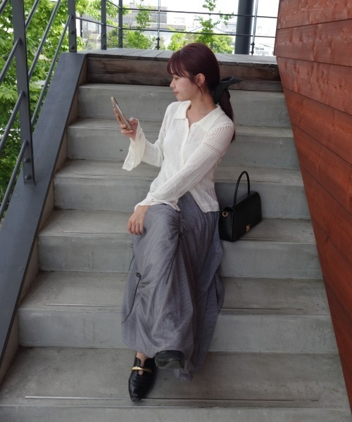 ZOZOMARKET by ねっしー.(ゾゾマーケットバイネッシー)の「【インフルエンサー ねっしー.セレクト】リボンドロストチュールバルーンスカート(スカート・レディース・グレー/ブラック・1/2)」の6枚目の写真