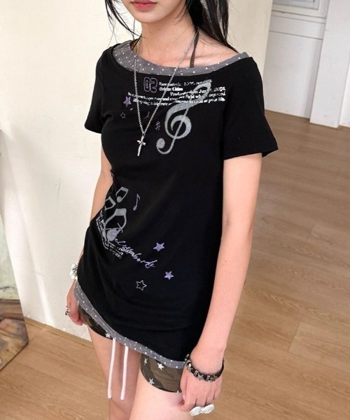 lilful(リルフル)の「【26年春夏新作】音符グラフィックフェイクレイヤードコンパクト半袖Tシャツ(Tシャツ/カットソー・レディース・ブラック・M/S)」の6枚目の写真