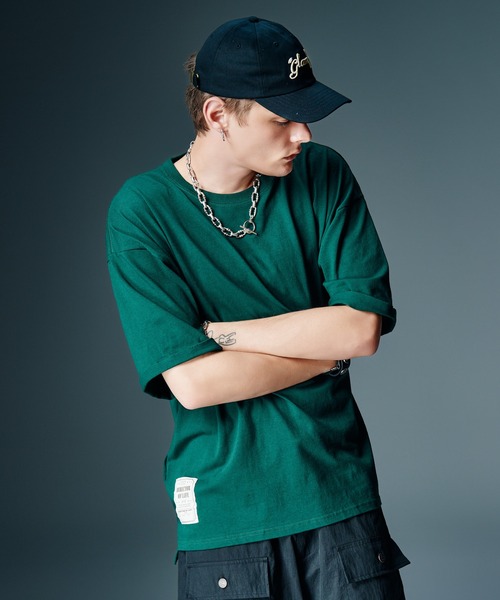 glamb(グラム)の「Oversized Ticket Tag T-shirt / オーバーサイズチケットタグTシャツ(Tシャツ/カットソー・メンズ・ブラック/ホワイト/グリーン・S/M/L)」の7枚目の写真