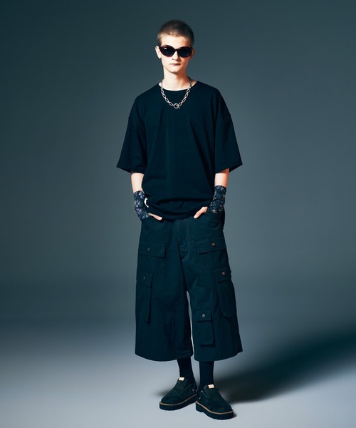 glamb(グラム)の「Oversized Ticket Tag T-shirt / オーバーサイズチケットタグTシャツ(Tシャツ/カットソー・メンズ・ブラック/ホワイト/グリーン・S/M/L)」の19枚目の写真