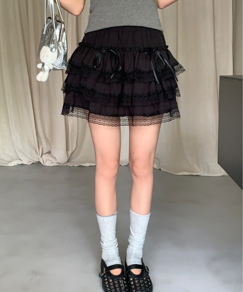 Achic（アシック）の「リボン付けレースショットスカート（スカート・レディース・ホワイト/ブラック/アイボリー・M）」の3枚目の写真