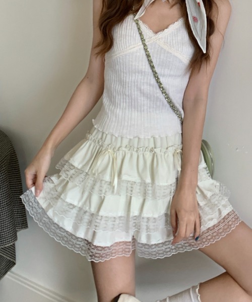Achic（アシック）の「リボン付けレースショットスカート（スカート・レディース・ホワイト/ブラック/アイボリー・M）」の4枚目の写真