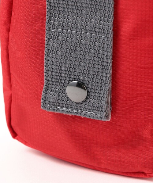 bpr BEAMS（ビーピーアール ビームス ）の「LIFESYSTEMS / トレック・ファーストエイドキットケース（アウトドアグッズ・レディース・レッド・ONE SIZE）」の5枚目の写真