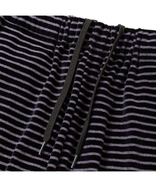 CALEE(キャリー)の「BORDER VELOUR PILE RELAX PANTS(その他パンツ・メンズ・ブラック・X-LARGE/LARGE/MEDIUM)」の7枚目の写真