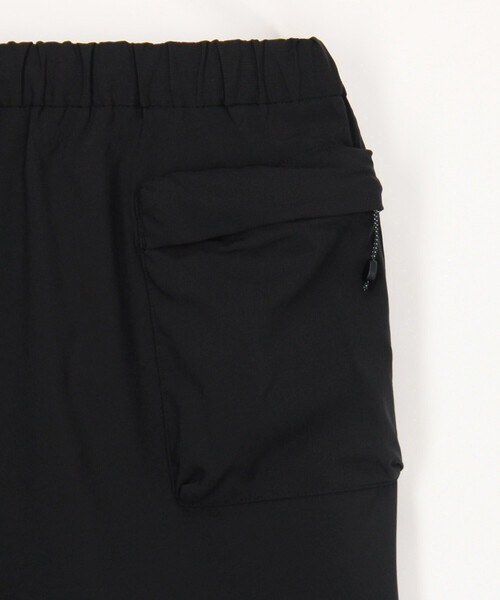 NANGA(ナンガ)の「NANGA/ナンガ PLC EXCURSION SHORTS / エクスカーションショーツ / パッカブル(その他パンツ・メンズ・ブラック/ベージュ/サックスブルー・MEDIUM/LARGE)」の8枚目の写真