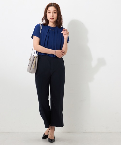 GALLORIA(ギャローリア)の「【吸汗速乾・接触冷感】パーツ付タックプルオーバー(Tシャツ/カットソー・レディース・ネイビー/ブルー/ライトグレー・LL/L/S/M)」の11枚目の写真