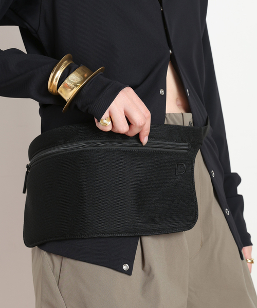 AP STUDIO（エーピーストゥディオ）の「【DAWN/ダン】WAIST BAG（ボディバッグ/ウエストポーチ・レディース・ブラック・FREE）」の4枚目の写真