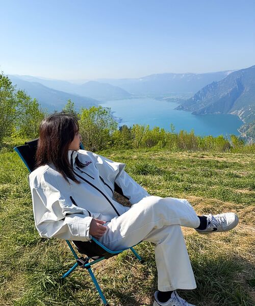 HOLUBAR(ホルバー)の「Cathedral 3L Jacket W White(ナイロンジャケット・レディース・その他・SMALL/MEDIUM)」の9枚目の写真