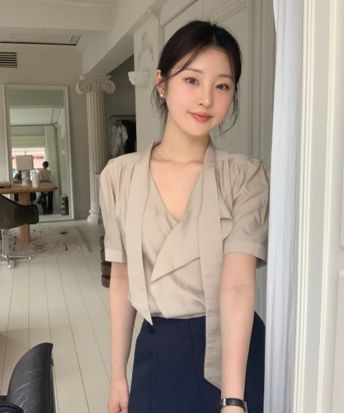 Aelina（エリナ）の「シフォンリボンブラウス（シャツ/ブラウス・レディース・ベージュ/ピンク・FREE）」の15枚目の写真