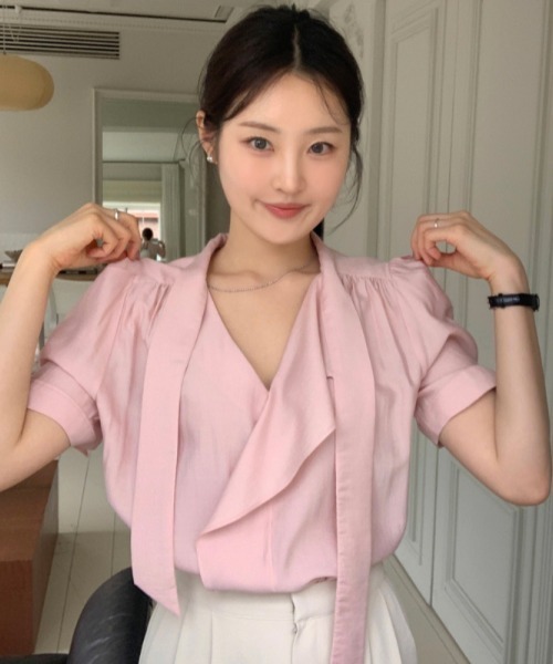 Aelina（エリナ）の「シフォンリボンブラウス（シャツ/ブラウス・レディース・ベージュ/ピンク・FREE）」の20枚目の写真