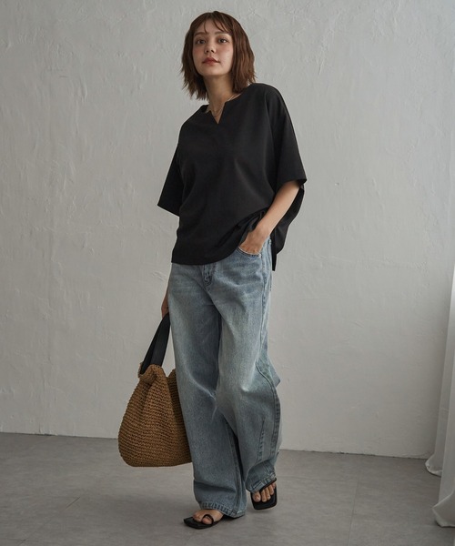 notch.(ノッチ)の「カットジョーゼットキーネックT(Tシャツ/カットソー・レディース・オフホワイト/ブラック・M)」の17枚目の写真