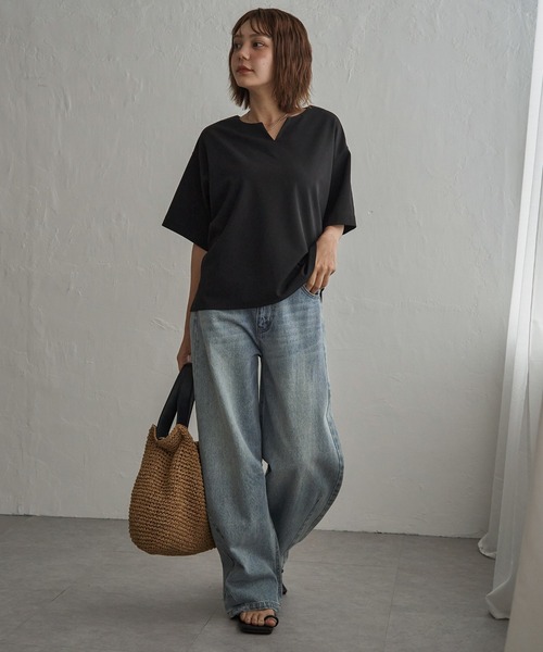 notch.(ノッチ)の「カットジョーゼットキーネックT(Tシャツ/カットソー・レディース・オフホワイト/ブラック・M)」の19枚目の写真