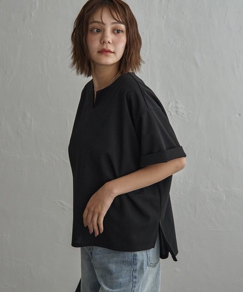 notch.(ノッチ)の「カットジョーゼットキーネックT(Tシャツ/カットソー・レディース・オフホワイト/ブラック・M)」の11枚目の写真