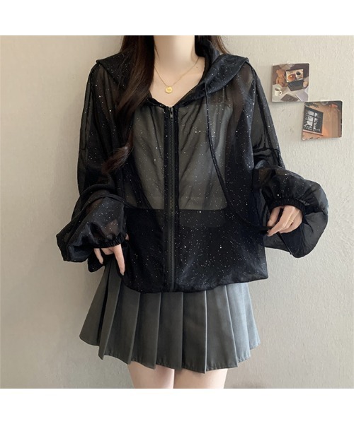 witch（ウイッチ）の「シアーパーカーuvカットゆったりキラキラとした透け感素材（パーカー・レディース・ブラック/ブラウン/ロイヤルブルー/レッド/パープル・FREE）」の8枚目の写真