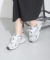 EU,US NEW BALANCE（イーユーユーエスニューバランス）の「NEW BALANCE　MR530（スニーカー）」