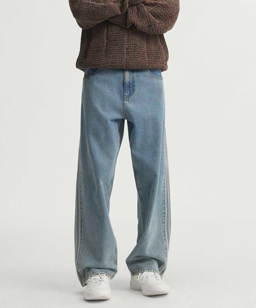 adidas(アディダス)の「ファイヤーバード アディカラー デニム ジーンズ ミッドライズ ストレートレッグ / アディダスオリジナルス adidas Originals(デニムパンツ・メンズ・ブルー・40inch/38inch/28inch/36inch/34inch/32inch/30inch)」の1枚目の写真